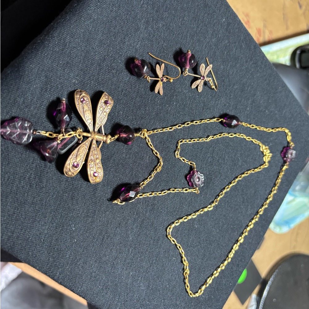 Elegant Gold and Handcrafted Purple Dragonfly Necklace and Earring Set - Picture 8 of 8